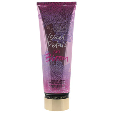 Victoria's Secret Velvet Petals  In bloom Body Lotion 236ml Victoria'S Secret