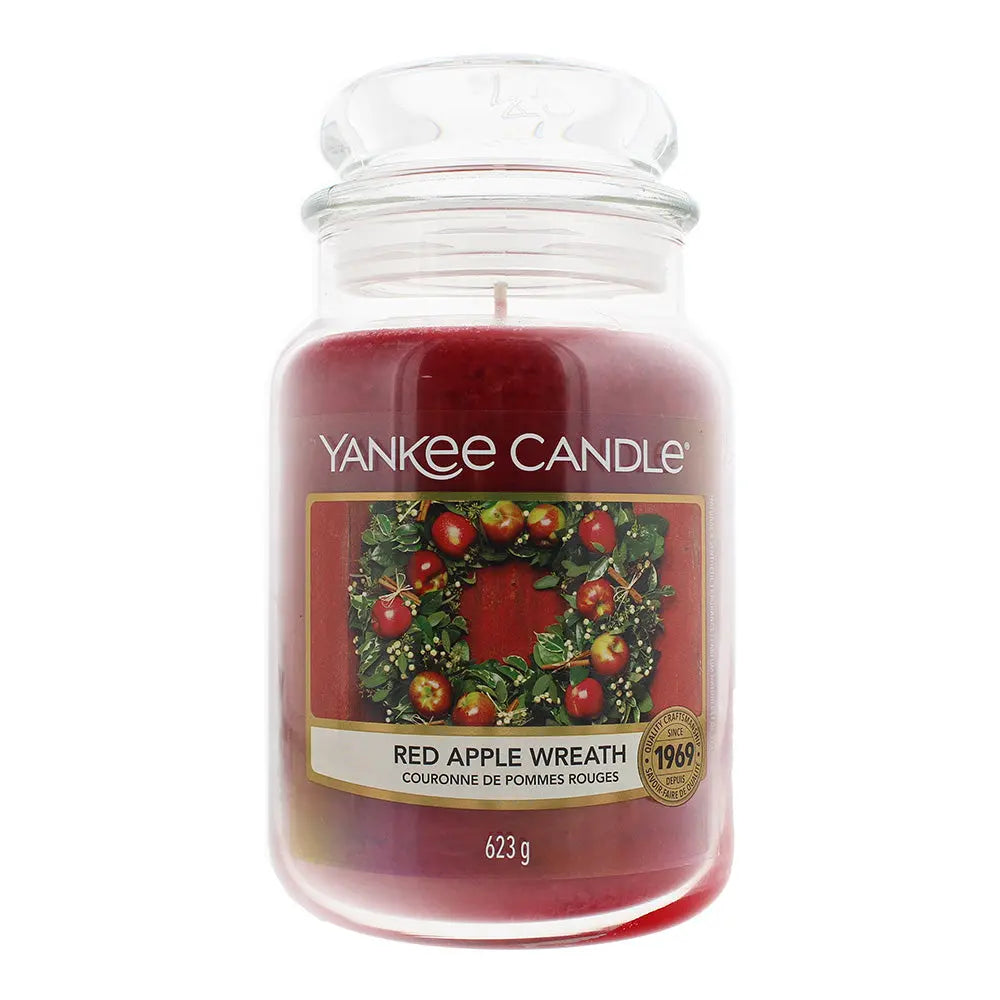 Yankee Red Apple Wreath Candle 623g Yankee