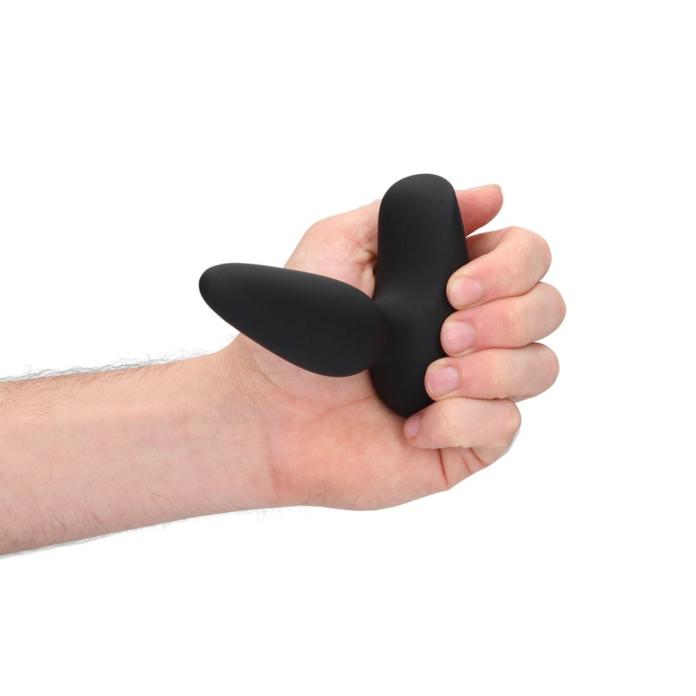 Smooth Vibrating Anal Plug with Remote Control Black Shots Toys